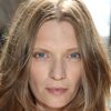 Agata Buzek as Hanna