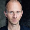 Tom Godwin as Leslie / Horace