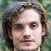 Daniel Sharman as Lír