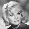 Diane Cilento as Eliza Tweeny