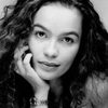 Julie Mauduech as L'hôtesse du vestiaire