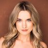 Cameron Cipolla as Annie