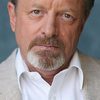 Dan Hicks as Dirt Farmer