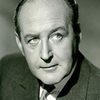 Cecil Parker as Alfred Munson