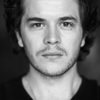Oliver Lee as Joe King