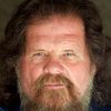 Tom Proctor as Roger Peroni