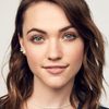 Violett Beane as Jen