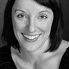 Vanessa MaCrae as Delivery Woman
