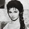 Chelo Alonso as Pepita, aviere
