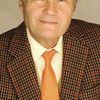 Fred Willard as Loan Officer