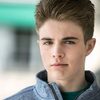 Braden Fitzgerald as Young Tom