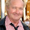 Randy Quaid as Lester