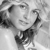 Claudia Udy as Liza