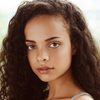 Sierra Sidwell as SJ