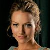 Becki Newton