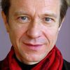 Philippe Demarle as Paul