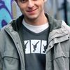Orlando Wells as Curt