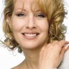 Linda Kozlowski as Sue Charlton