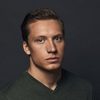 Tim Dowler-Coltman as David Arnold