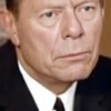 Jacques Dhéry as Prison director