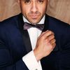 Rob Kipa-Williams as Jim