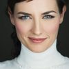 Erica Carroll as Leanne