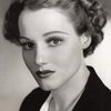 Constance Cummings as Ruth Condomine