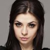 Dessy Slavova as Lena