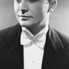 Frank Lawton as Toto