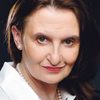 Eva Holubová as Paní Hašlerková (hlas)
