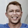 Bang Tigor as Papa
