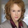 Lynn Wanlass as Pasadenan Wife