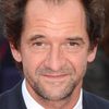Stéphane De Groodt as L'avocat de Romain