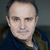 Paul Minthe as Le patron de l'hôtel