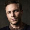 David Elliot as Robert Gordon