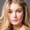 Chelsea Moody as Young Mom