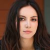 Samantha Robinson as Elaine Parks