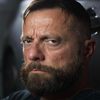 Tom Sons as Eddie