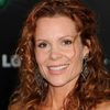 Robyn Lively as Floy Fletcher