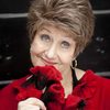Joan Jaffe as Lizzie