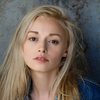Anne-Marie Waldeck as Alexandra
