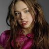 Skye Arens as Little Girl (voice)