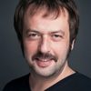 Okan Yalabık as Kadir