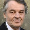 Gilles Kneusé as Le psychiatre
