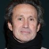 Jeffrey Kurland as Interviewer / Narrator (voice)