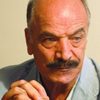 Saeed Rad as Valiollah Fallahi