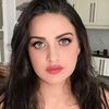 Himanshi Khurana as Surjeet Kaur