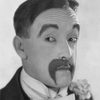 'Snub' Pollard as Eddie, Bellhop (Uncredited)