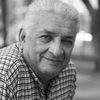 Ismael Contreras as Sr. Quiroga