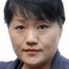 Kim Gye-sun as Supermarket Woman